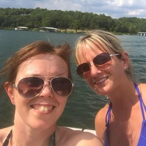 Meet your Posher, Laura